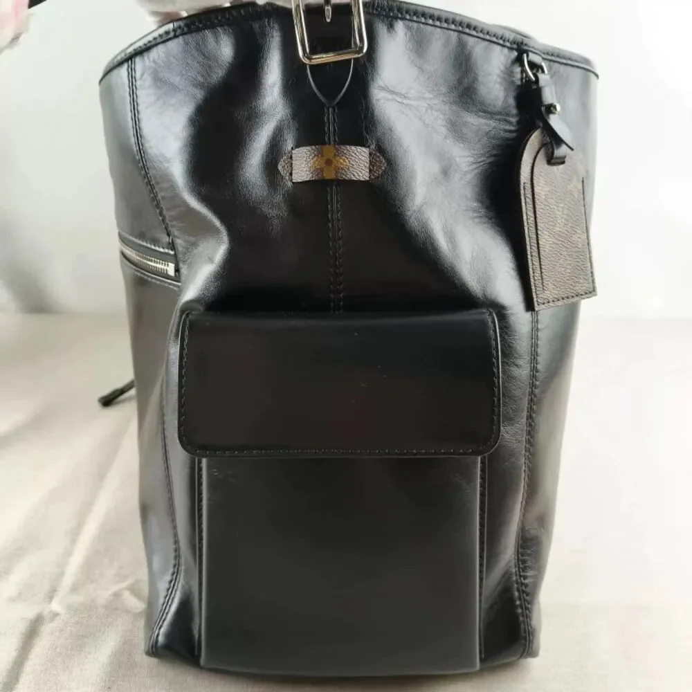 Louis Vuitton Women Pre-Loved Bag Very Good Condition